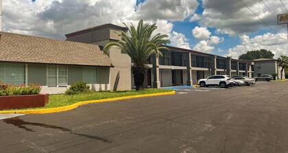 Motel 6 – Lake City, Fl – Medical Center