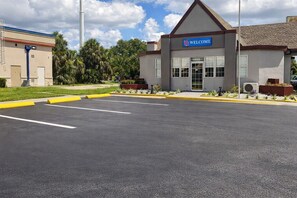 Exterior - Motel 6 – Lake City, Fl – Medical Center (Lake City)