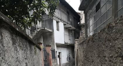 In the heart of Susa, apartment for families or group of friends.