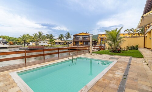 Duplex Overlooking Channel Cabo Frio-rj Fnx0101