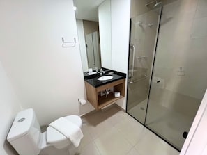 Apartment | Bathroom