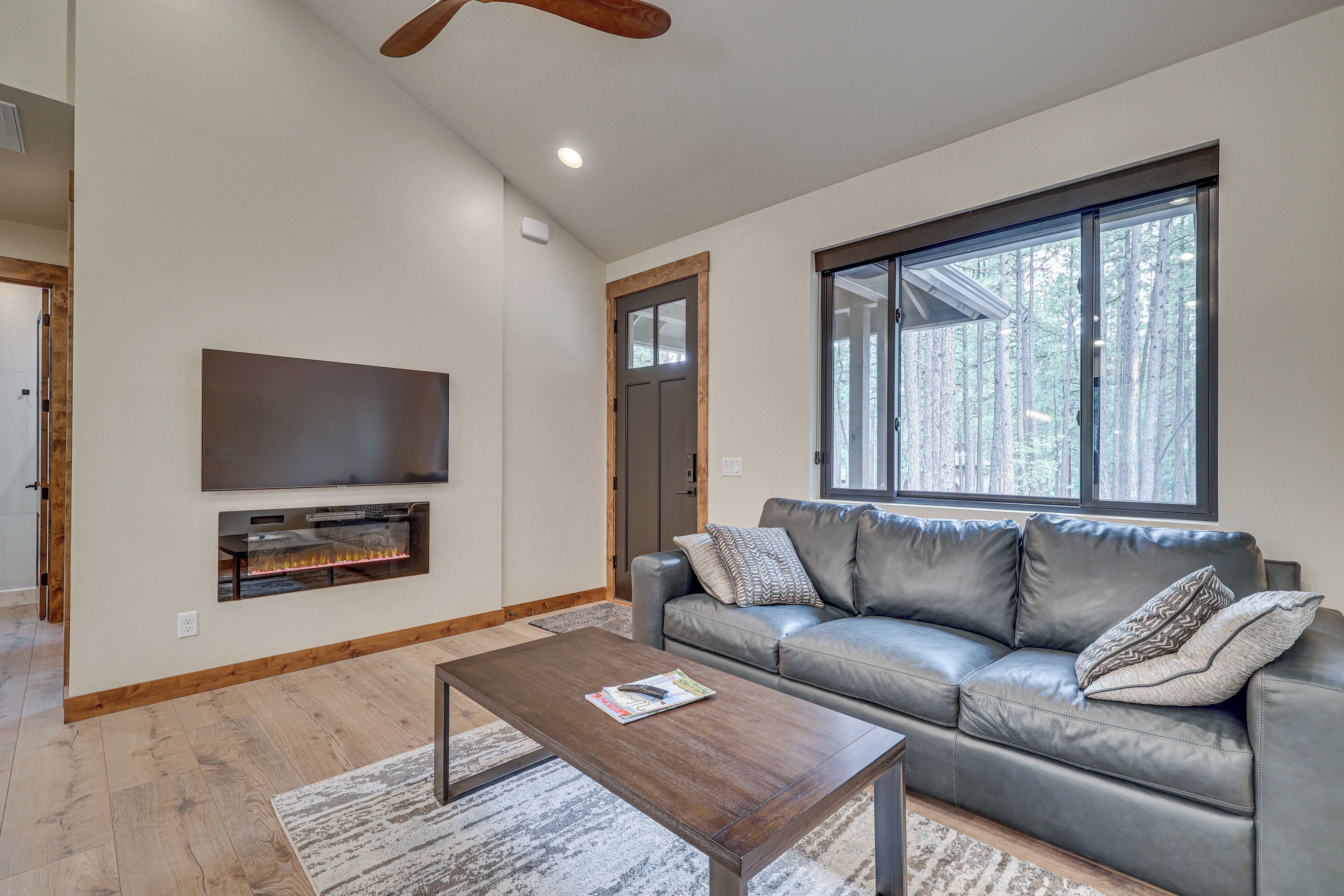 Contemporary & Cozy! Pinetop Country Club Casita - Arizona