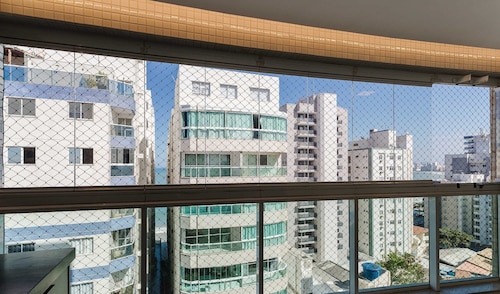 Ocean View Apt Just 110m From the Beach - Evo0801