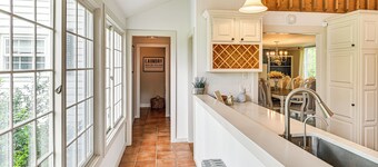1 Mi to Vineyard: Serene Berkshires Country Escape