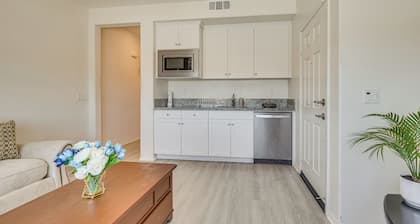 Mountain & Desert Views: Cozy Apt in Victorville!