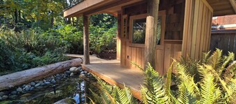 Central Island Log Cabin | Perfect Base for Exploring