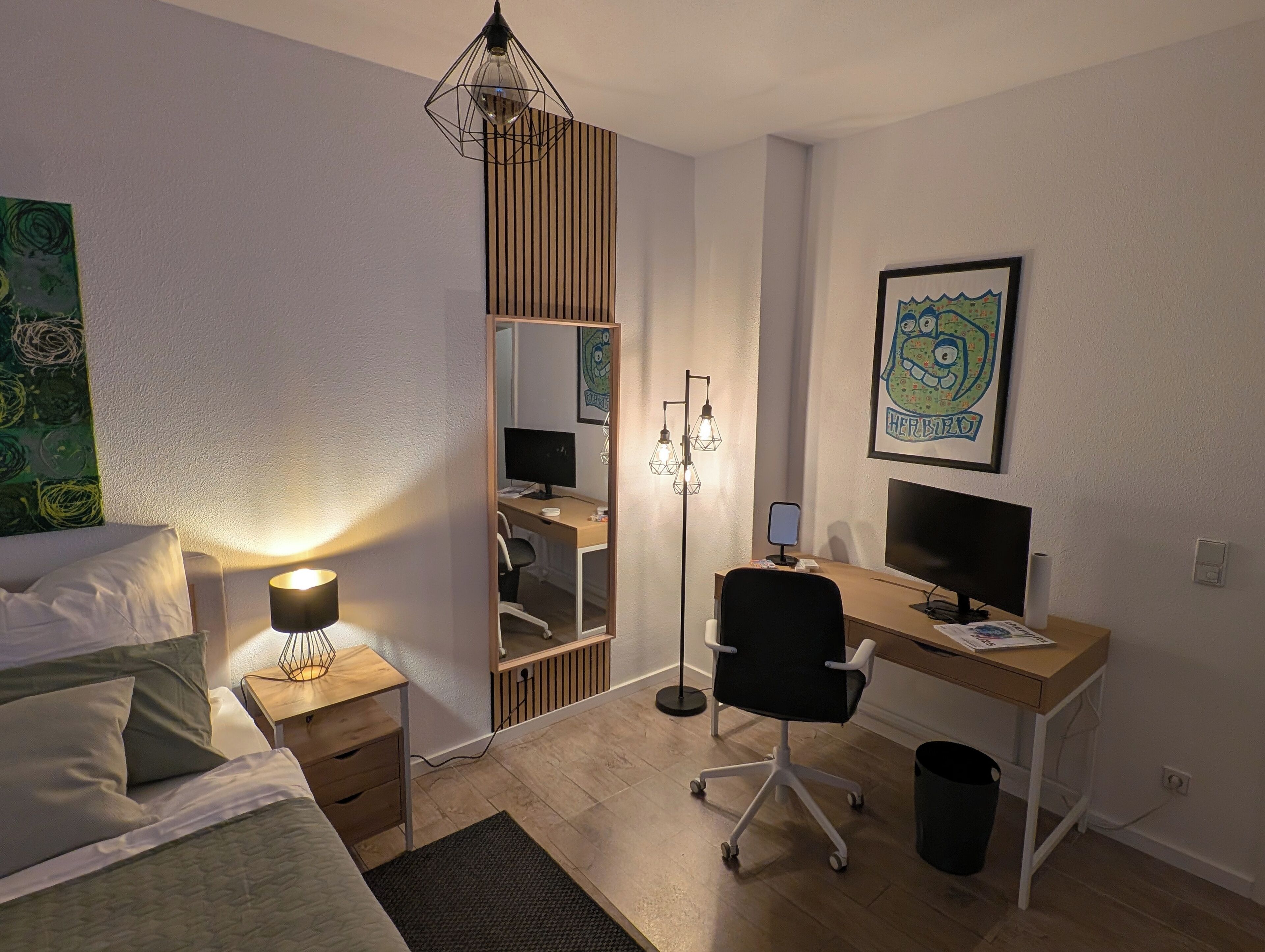 1 slaapkamer, een strijkplank/strijkijzer, wifi, beddengoed