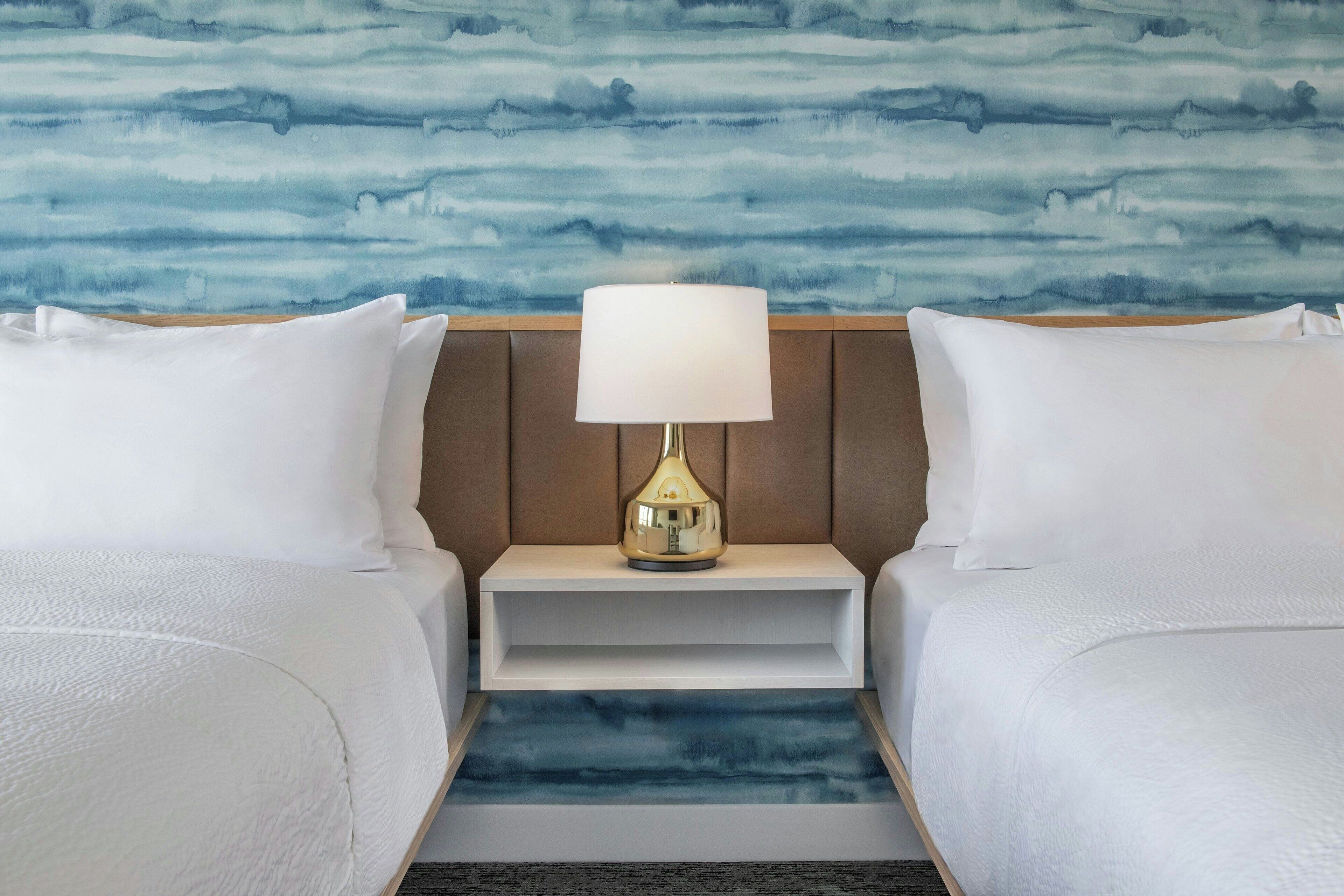 Studio, 2 Queen Beds | Free WiFi