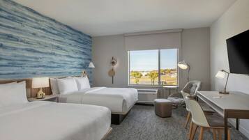 Studio, 2 Queen Beds | Free WiFi