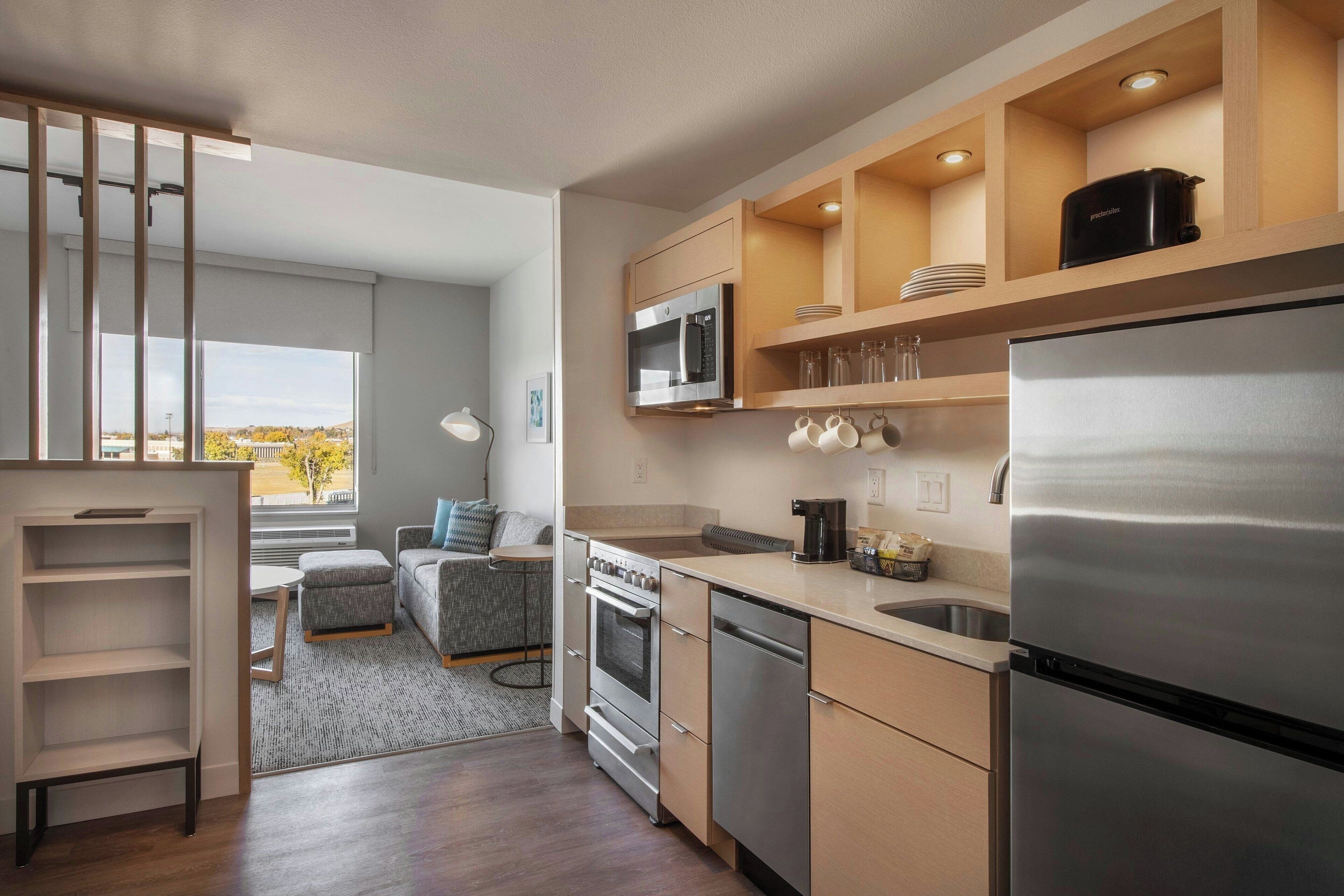 Studio, 1 King Bed with Sofa bed | Private kitchen