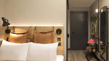 Moxy Hideaway Sleeper | Hypo-allergenic bedding, in-room safe, soundproofing, iron/ironing board