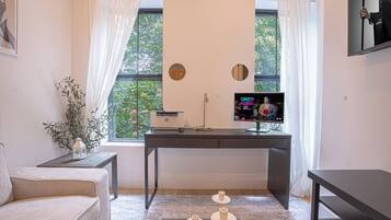 スマートテレビ、PC モニター、プリンター