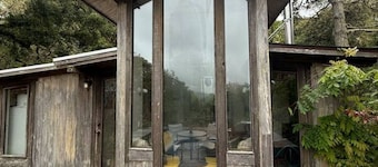 The Oaks Cabin Private Retreat