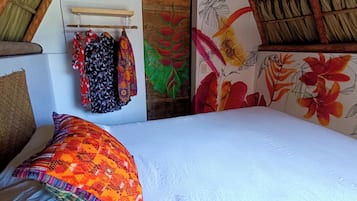 Comfort-mökki, 1 keskisuuri parisänky, oma kylpyhuone | Ilmainen Wi-Fi, vuodevaatteet