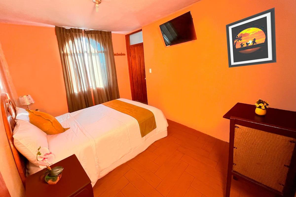 Standard Single Room | Free WiFi