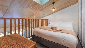 1 bedroom, iron/ironing board, free WiFi