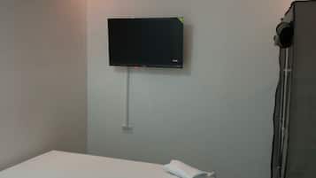 Traditional Room, City View | Free WiFi, bed sheets