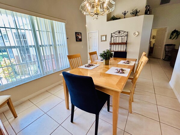 تناول الطعام