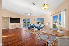 スマートテレビ