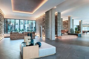 Lobby - AC Hotel by Marriott Phoenix North Norterra (Phoenix)