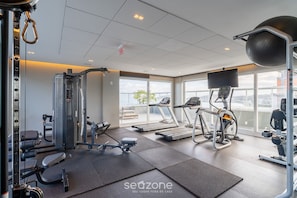 Basic Apartment | Fitness facility