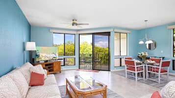 Condo (2 Bedrooms) | Living room | TV