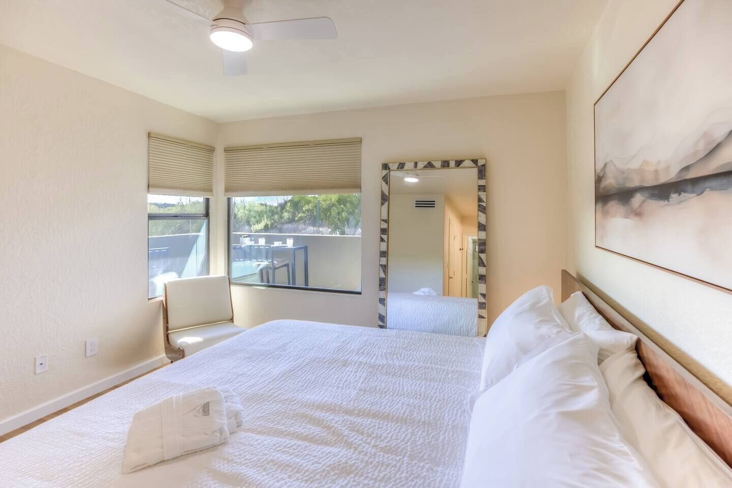 2 bedrooms, iron/ironing board, free WiFi, bed sheets