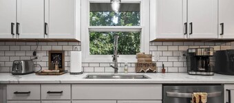 The Seasons - Family Friendly in the 'Burbs!