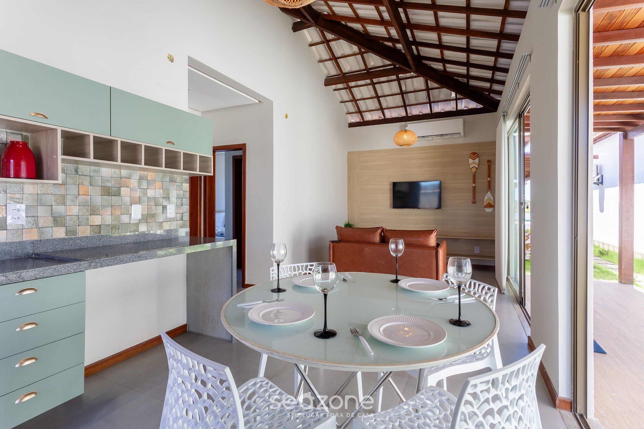 基本別墅 | 用餐區