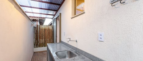 Basic Apartment | Interior