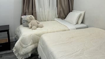 2 quartos, ferros/tábuas de passar roupa, Wi-Fi, roupa de cama