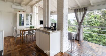 Bela Vista Duplex W/bbq in Bombinhas Ags0642