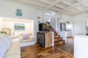 Living area - Bela Vista Duplex W/bbq in Bombinhas Ags0642 (Bombinhas)