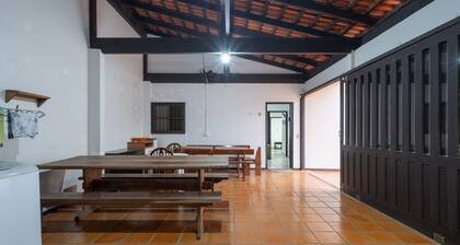 House 100m From the Beach in Barra Velha Aia2200