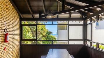 Apartamento básico | Opções para refeição