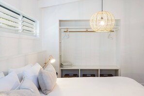 3 habitaciones, tabla de planchar con plancha y wifi gratis