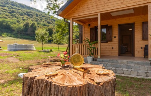 Pet friendly home in Licko Petrovo Selo with WiFi