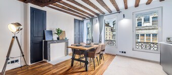 Charming Triplex Hypercenter