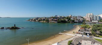 Apt in Muquicaba w/ View of Small Beach Epm0803