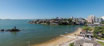Apt in Muquicaba w/ View of Small Beach Epm0803