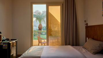 Chambre Double Deluxe, vue golf | Vue de la chambre