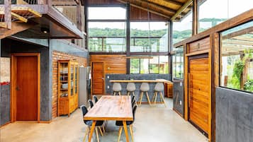 Villa Basic | Restauranger