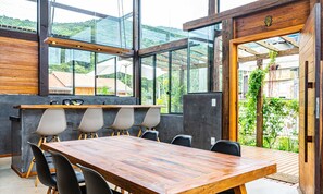 基本別墅 | 用餐區