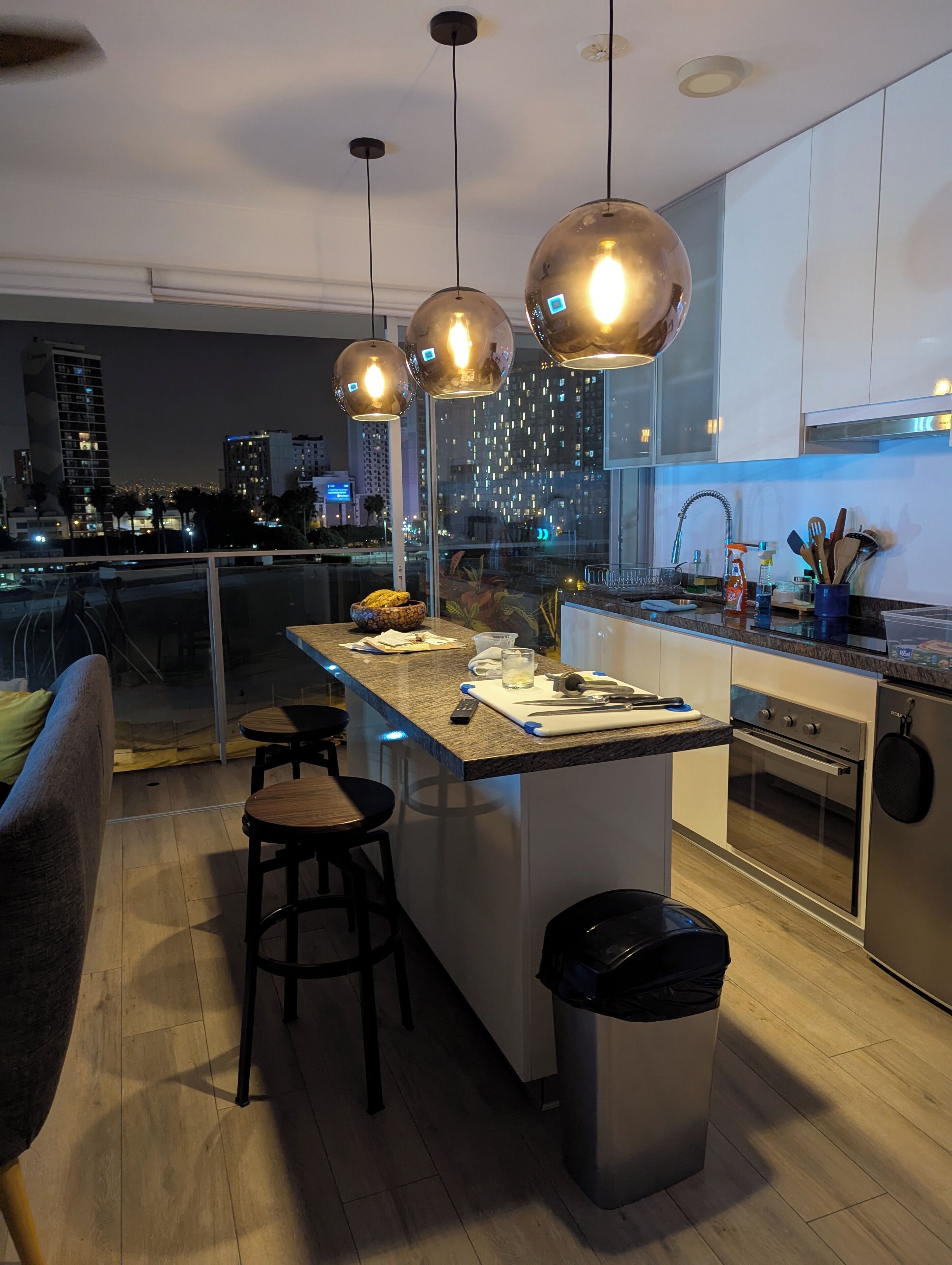 Microwave, oven, stovetop, coffee/tea maker