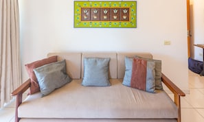 Apartment | Living area