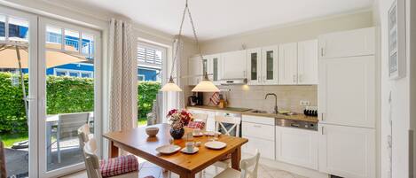 Réfrigérateur, four, plaque de cuisson, lave-vaisselle