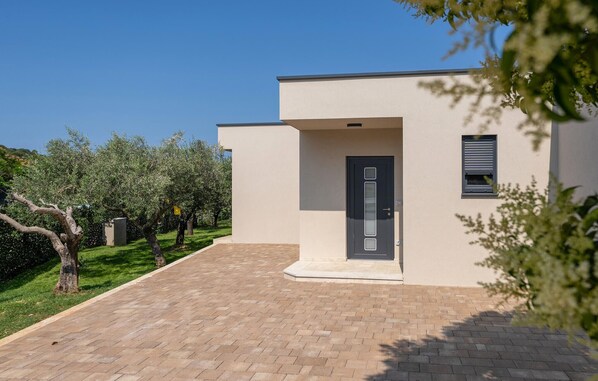 Exterior - Amazing home in Vrsar with house a panoramic view (Vrsar)