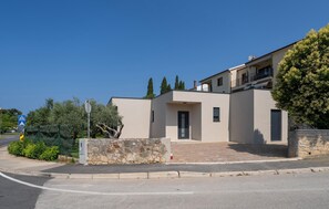 Exterior - Amazing home in Vrsar with house a panoramic view (Vrsar)