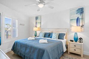 3 bedrooms, desk, iron/ironing board, WiFi
