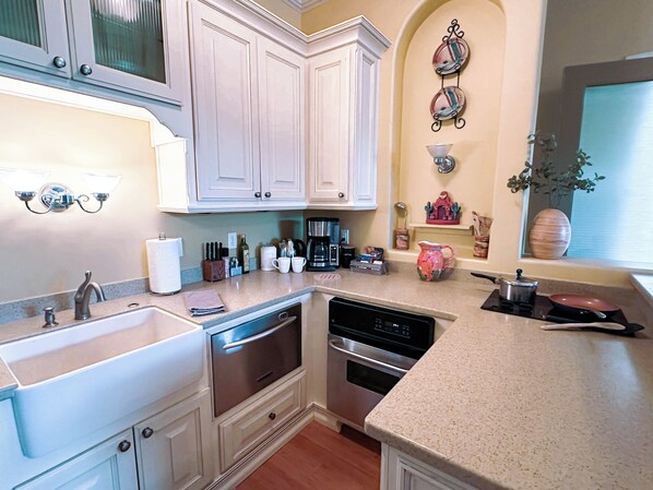 Microwave, oven, stovetop, dishwasher
